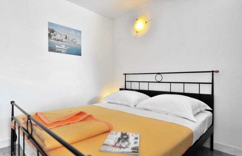 Studio Apartments 4 Two 波尔 外观 照片
