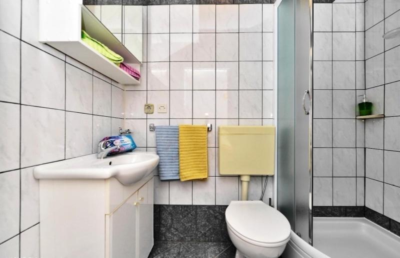 Studio Apartments 4 Two 波尔 外观 照片