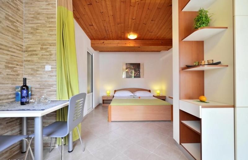 Studio Apartments 4 Two 波尔 外观 照片