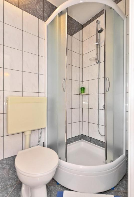 Studio Apartments 4 Two 波尔 外观 照片
